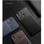Plastový kryt s textúrou karbónu pre Huawei Nova 3i - čierny
