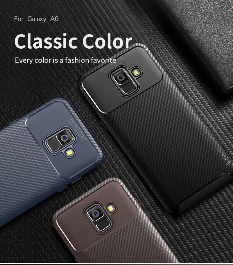 Ipaky plastový kryt s textúrou karbónu pre Samsung Galaxy A6 (2018) - čierny