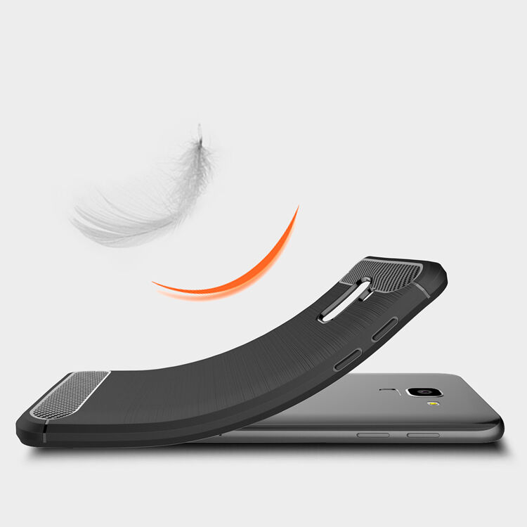 Plastový kryt s brúsenou textúrou pre Samsung Galaxy J6 (2018) - červený