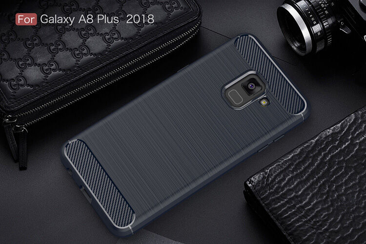 Plastový kryt s brúsenou textúrou pre Samsung Galaxy A8 Plus (2018) - čierny