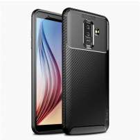 Ipaky plastový kryt s textúrou karbónu pre Samsung Galaxy A6 Plus (2018) - čierny